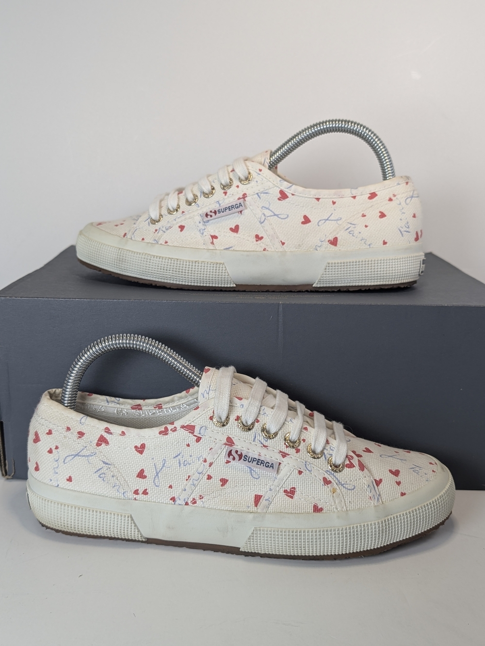Superga 2750 Cotu Classic Hearts & Je T’aime White Canvas Sneakers Women Size 8